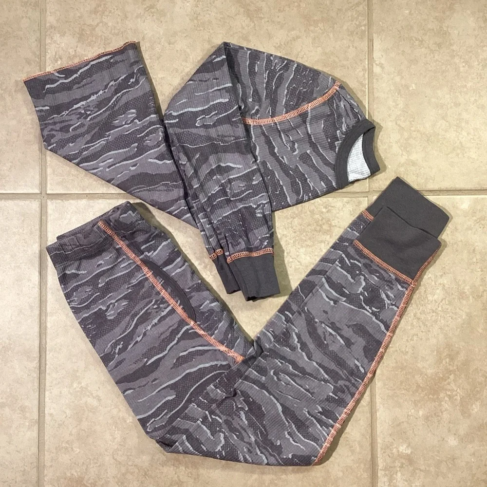 Fruit of the Loom Thermal Set Kids Size Large 10